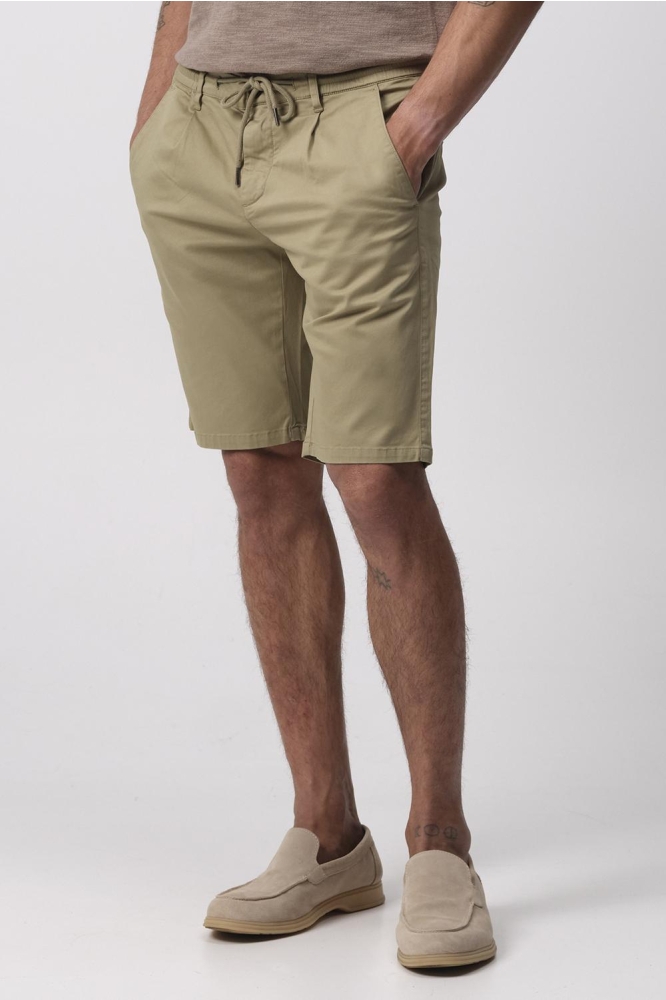 HEDDLE SHORT 096113 4491 ELM GREEN